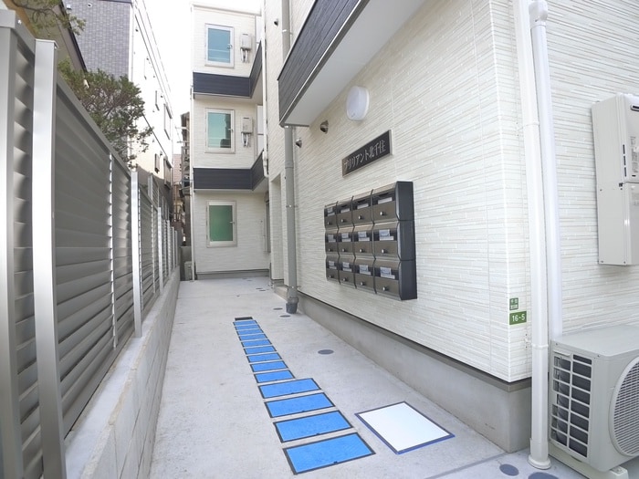 エントランス部分 ブリリアント北千住