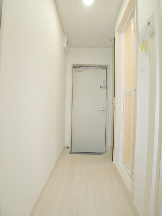 廊下 ブリリアント北千住