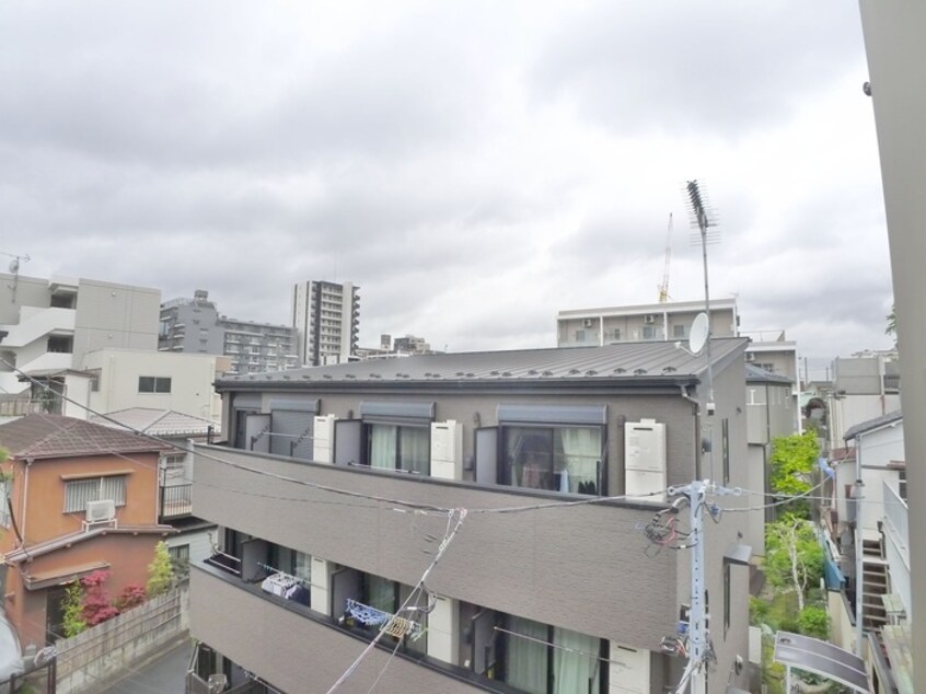 室内からの展望 ブリリアント北千住