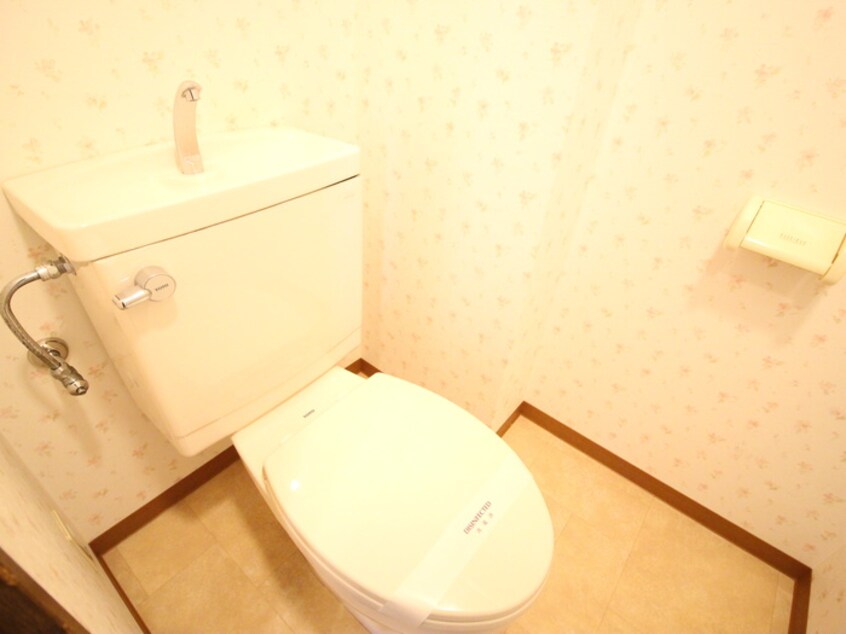 トイレ グローリーパレスＡ