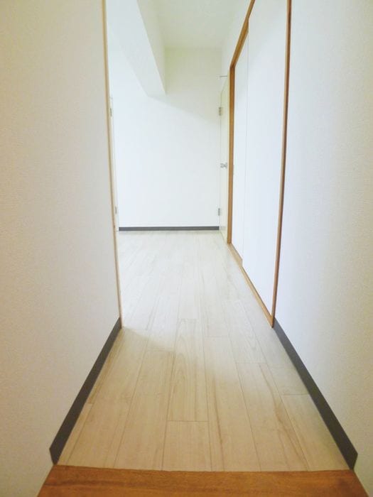 廊下 ヒルズハピネス