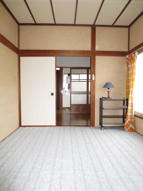 居室 アパ－ト丹葉