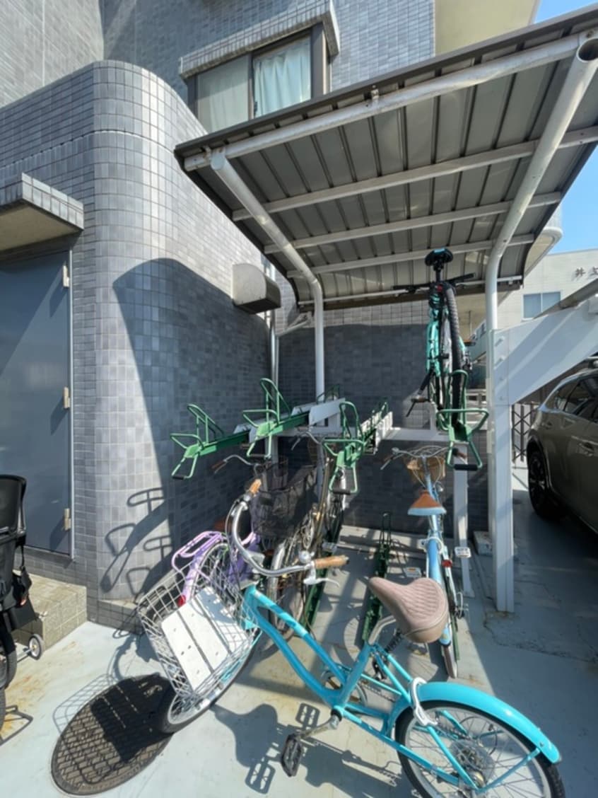 駐輪場 ステラ平安