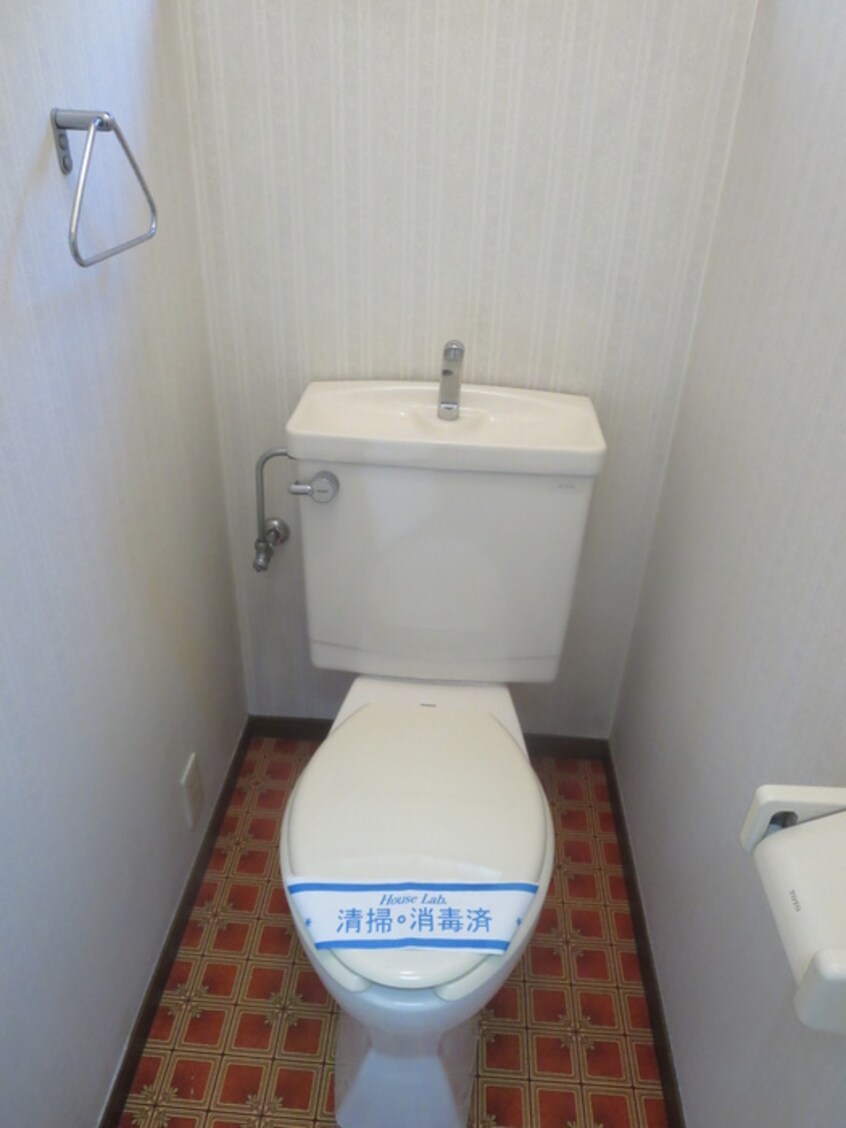 トイレ フラッツ横浜２