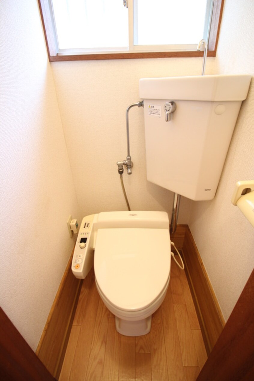 トイレ 清水アパ－ト
