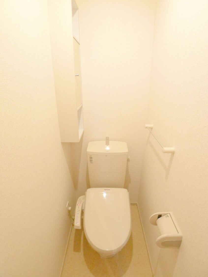 トイレ フェスティナレンテ