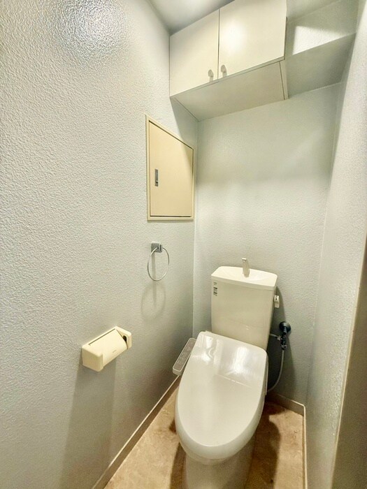 トイレ リズ市川平田