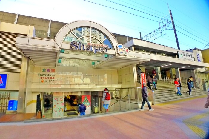 シャポー(ショッピングセンター/アウトレットモール)まで750m リズ市川平田