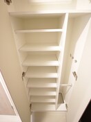 靴箱 クロスレジデンス飯田橋