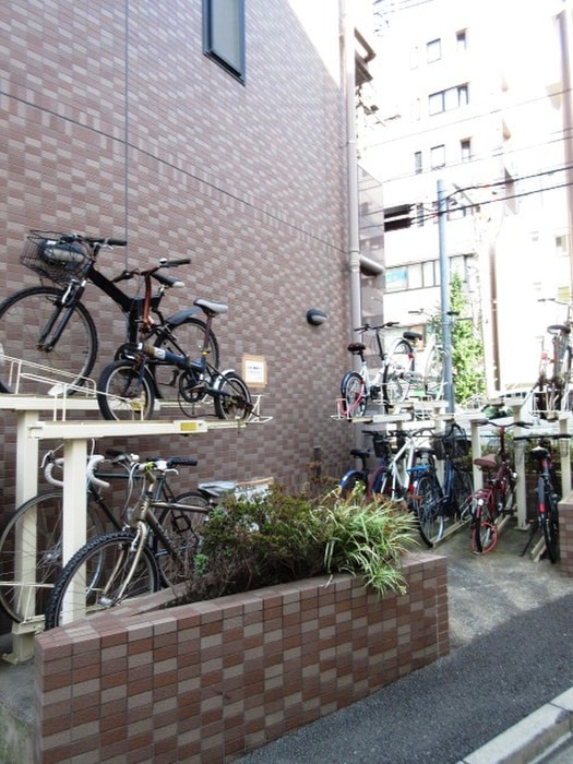 駐輪場 サンテミリオン旗の台（２０１）