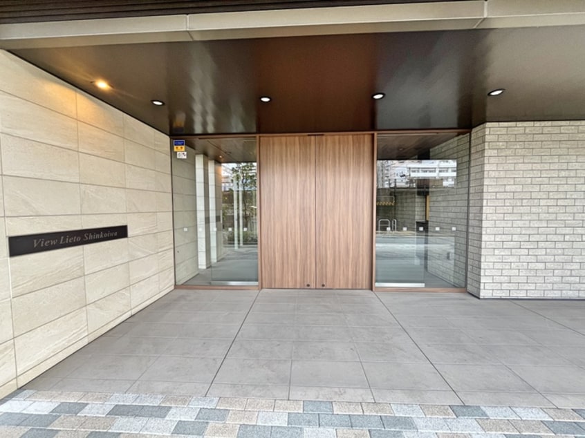 エントランス部分 びゅうリエット新小岩