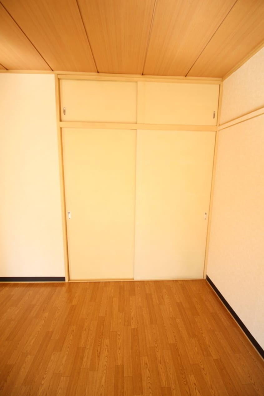 収納 サンハイツ