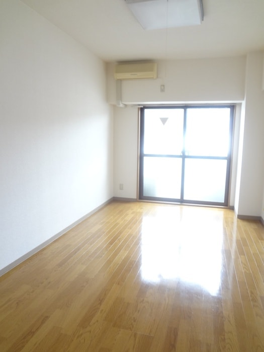 居室 マモ－ル北久里浜