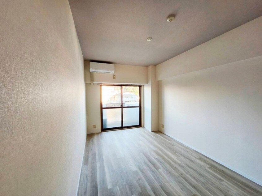 居室 マモ－ル北久里浜