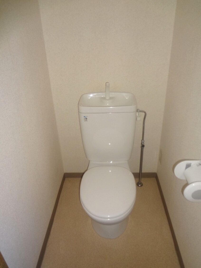 トイレ マモ－ル北久里浜