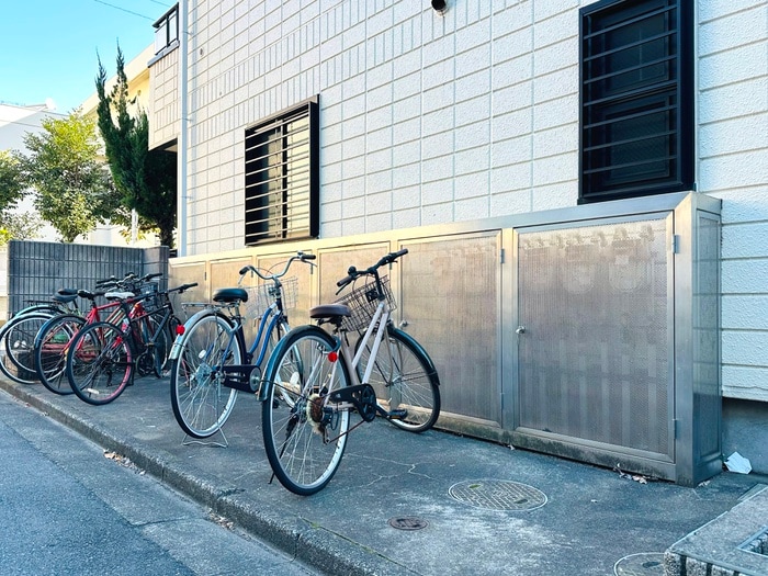 駐輪場 サンテラス南麻布