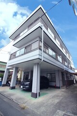 ハイネス・トモエ