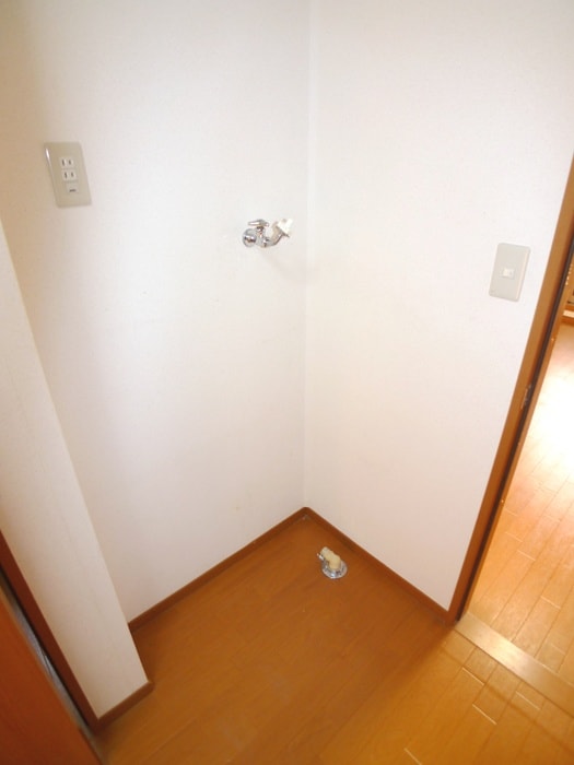 洗濯機置場 マ－メイド