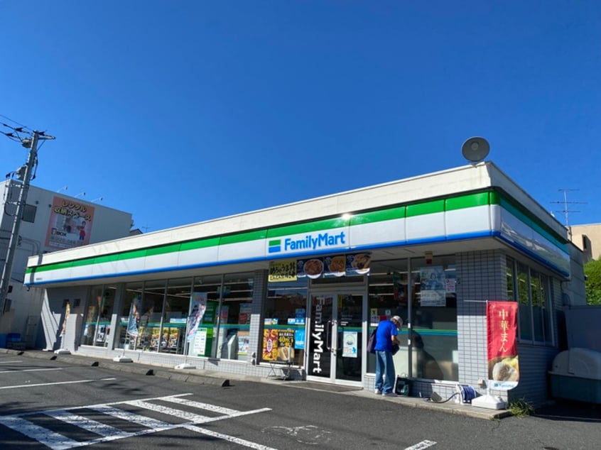 ファミリーマート若草台店(コンビニ)まで110m アスパイア若草台