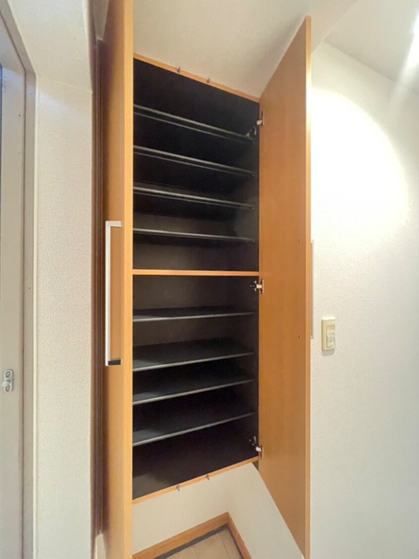 靴箱 ネクサス千間台