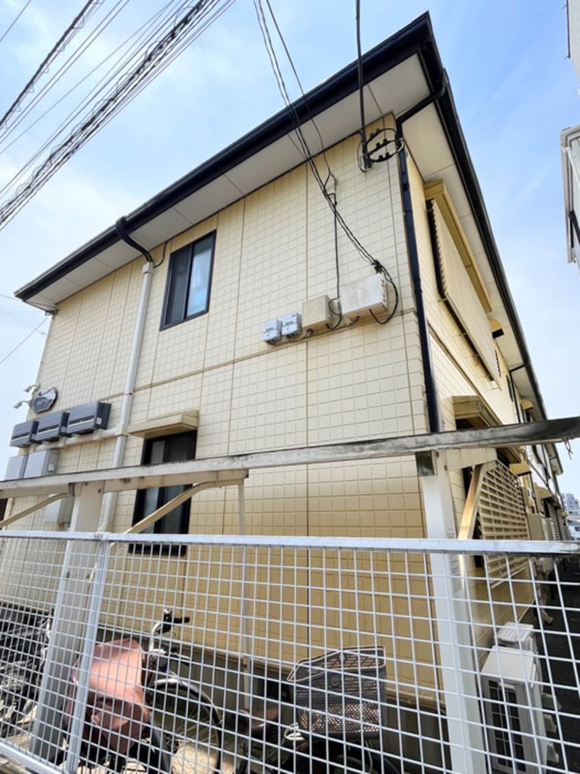 外観写真 ハックベリ－Ｂ棟