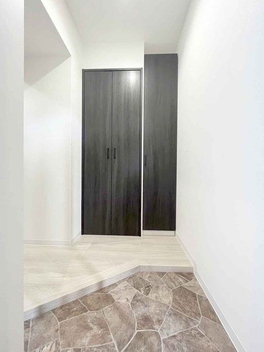 玄関 エストウルースプラス三ノ輪