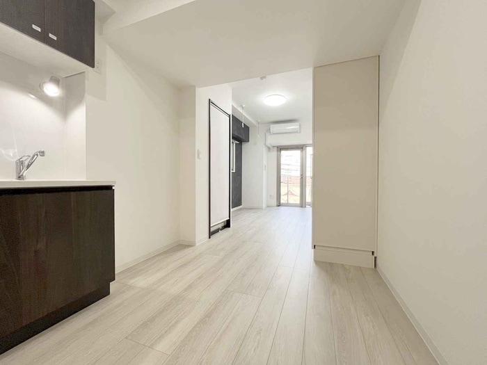 居室 エストウルースプラス三ノ輪