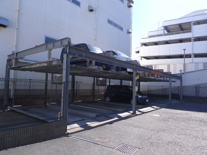駐車場 グローラルステージベル