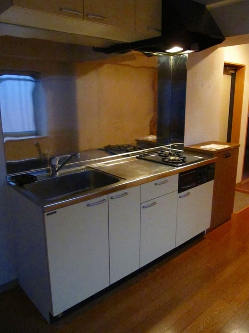 キッチン ラ　ジオン