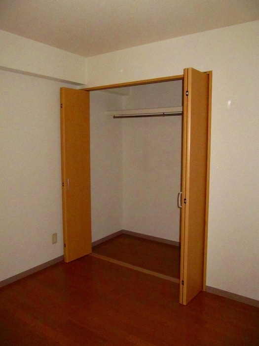 収納 ラ　ジオン