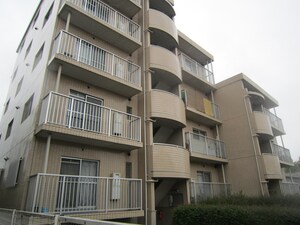 リバ－ハイツ麻生