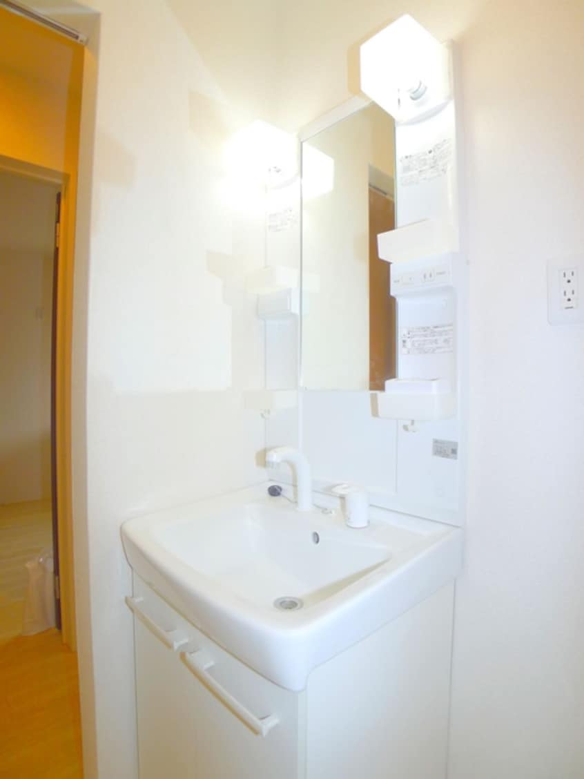 洗面 ラ・フォーレあずま