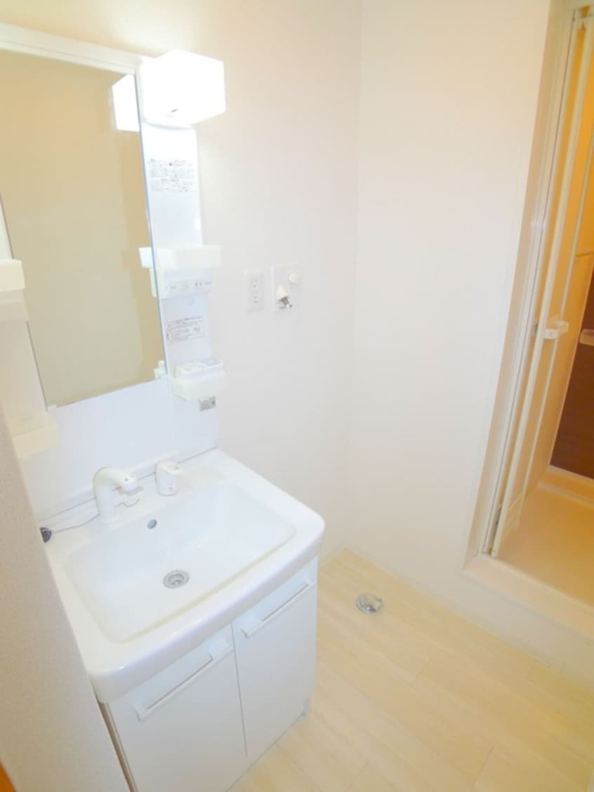 洗濯機置場 ラ・フォーレあずま