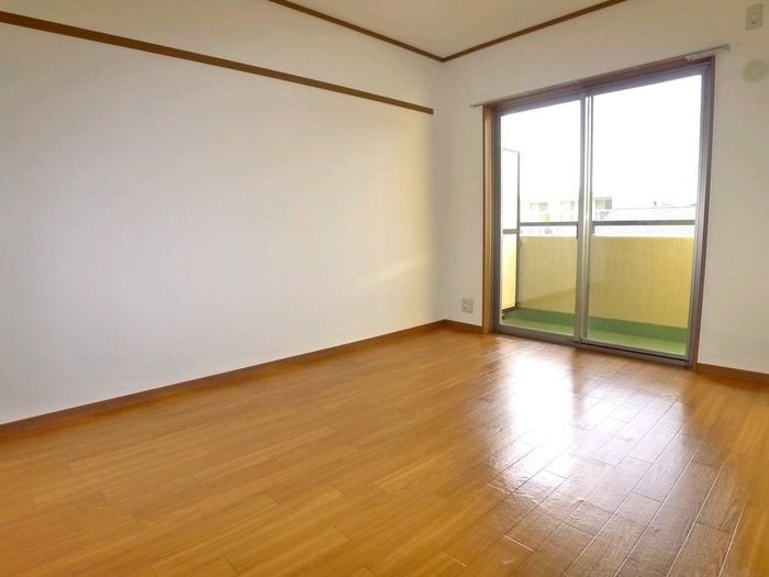 居室 シャルム秋元