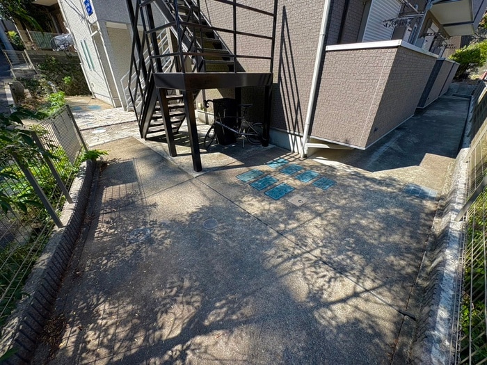 駐輪場 ジュノ・ヴィラージュ・ノワール