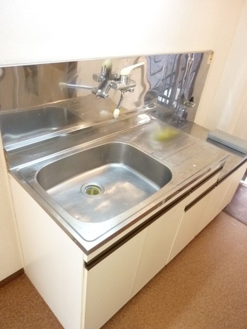 キッチン ルナ・パーク井上