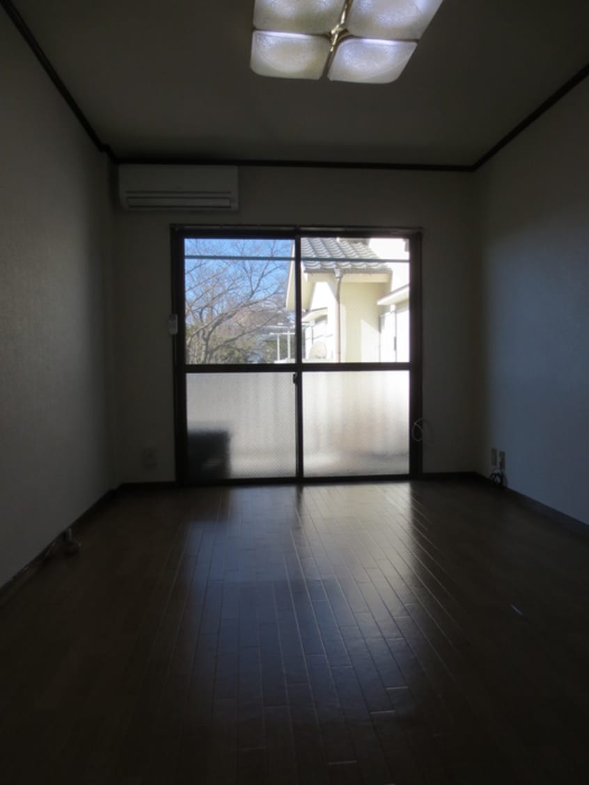 居室 ルナ・パーク井上