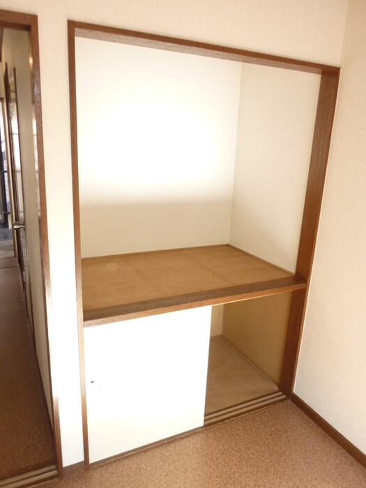 収納 ルナ・パーク井上