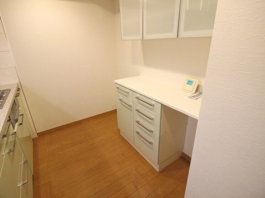 キッチン 神楽坂ﾄﾜｲｼｱﾋﾙｻｲﾄﾞﾚｼﾞﾃﾞﾝｽ(417)