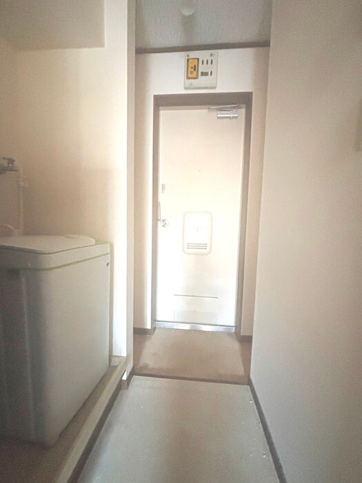 玄関 ロ－ズハ－スト