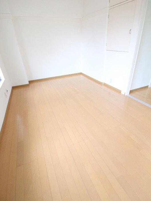 居室 健生ビル