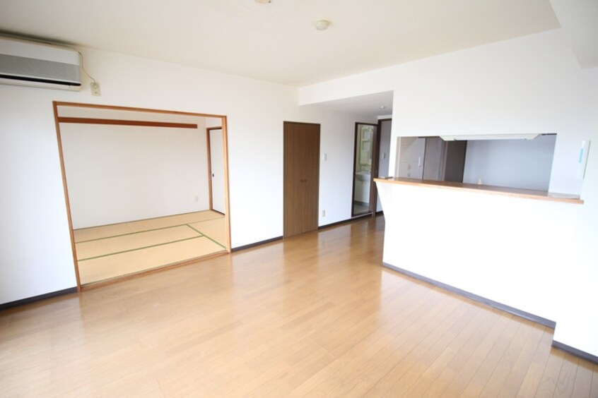 居室 ドルフソニアド－ロ