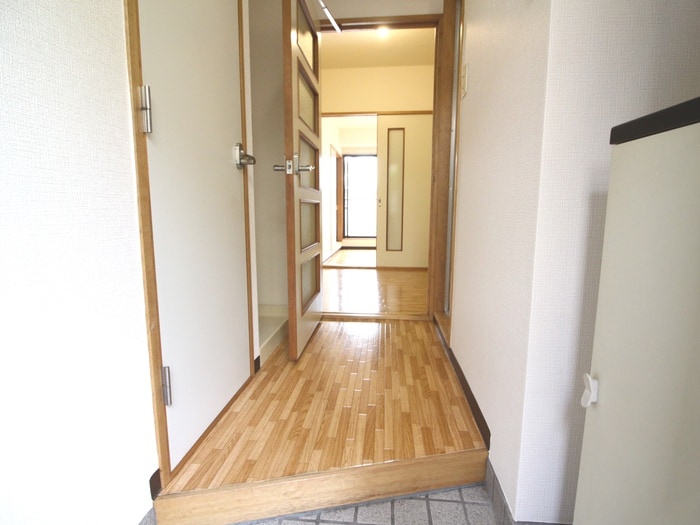 玄関 グレース新川崎Ⅱ