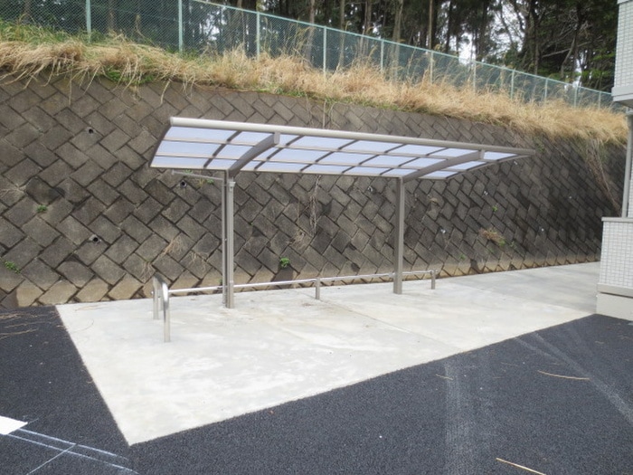 駐輪場 ドエルピアＡ