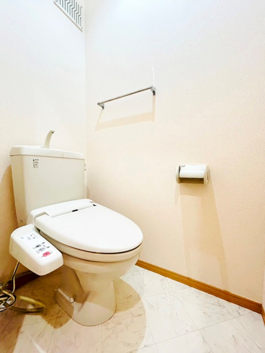 トイレ グランフィ－ルド松江Ⅱ