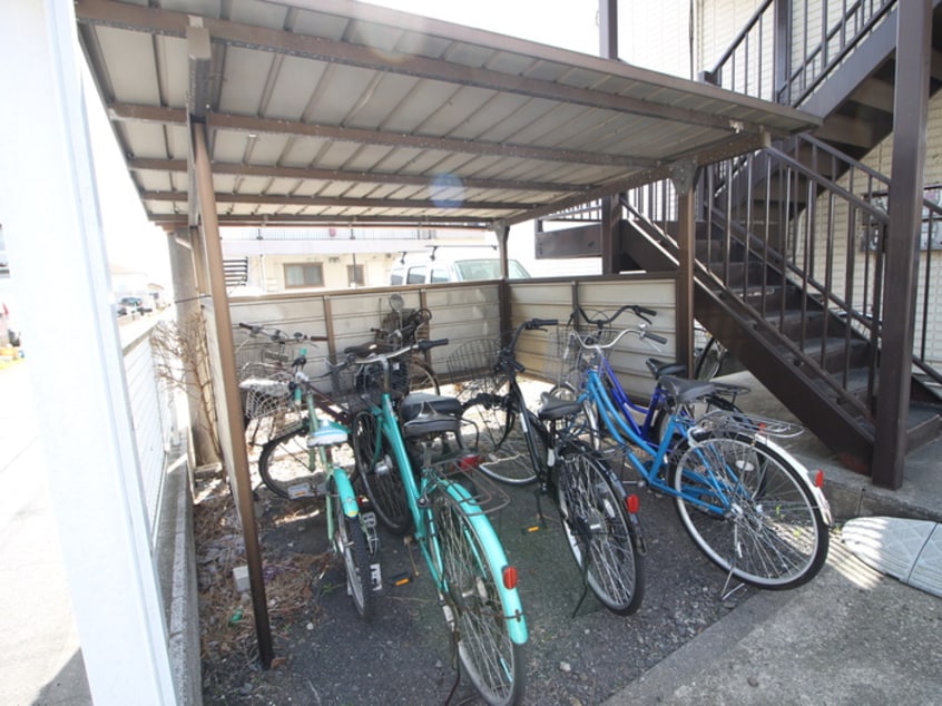 駐輪場 ラグリューⅡ