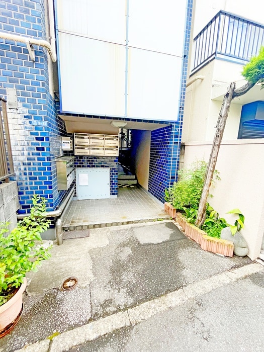 エントランス部分 十条マルホシマンション