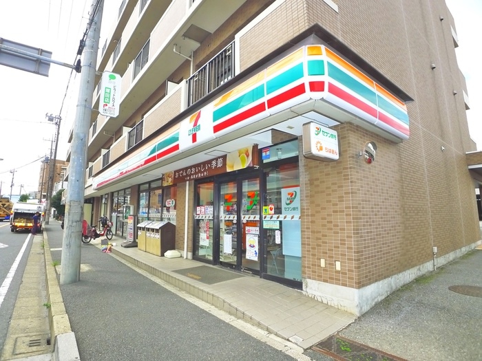 セブンイレブン(コンビニ)まで505m リブリ・akari