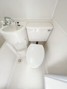 トイレ モナークハイム2