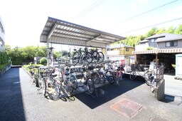 駐輪場